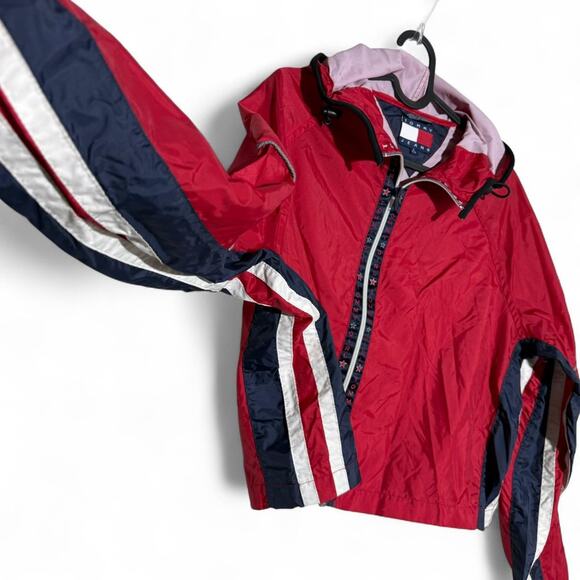 RARE Vintage Tommy Hilfiger Red Windbreaker – Women’s Size S/P - Picture 8 of 9